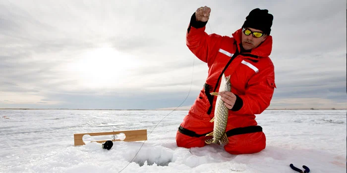 Page 9, Ice Fishing, Fishing Gear, The Fishin' Hole